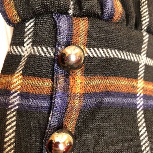NY COLLECTION - NWT - L Sz 1X Long-Sleeve, Plaid, Cris-Cross Top w/Button Cuffs - Picture 9 of 15